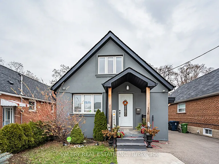 110 Strathnairn Ave #LOWER — Photo 14