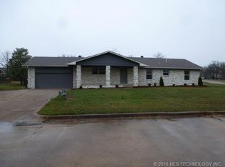 29 Sherlyn Ln, Sapulpa, OK 74066