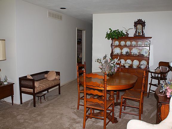 more living room or dining  