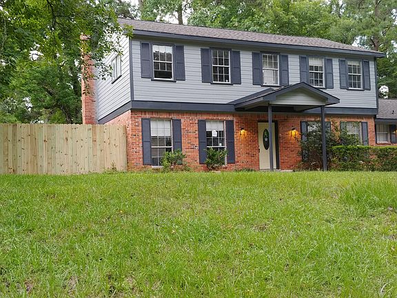 2nd image of 2652 S Woodloch St