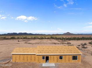 47530 W Ray St, Aguila, AZ 85320