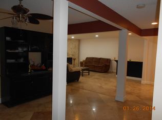 17600 Devonshire St, Northridge, CA 91325