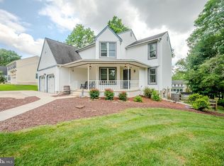 19 E Mill Station Dr, Newark, DE 19711