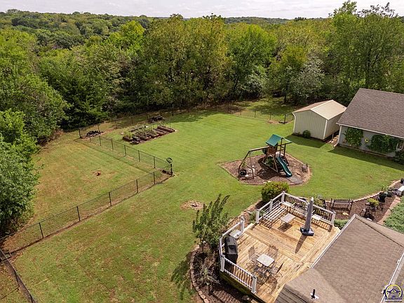 4th image of 6288 Ridge View Dr
