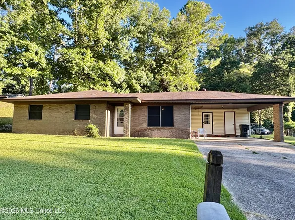 111 Moonmist Dr, Vicksburg, MS 39180