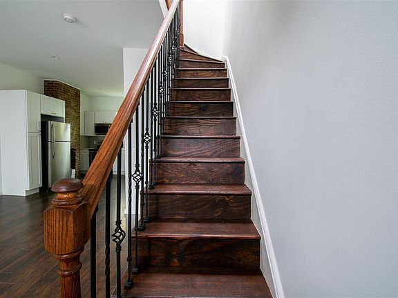4th image of 443 W Side Ave #2