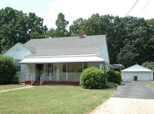 1926 Leight St, Winston Salem, NC 27107