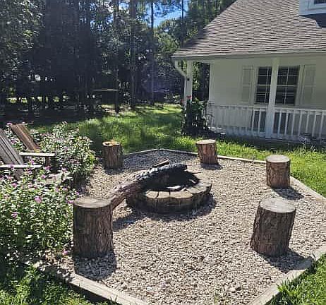 3rd image of 15941 MELLEN Lane