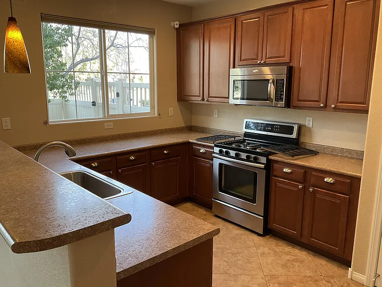 2080 Airy Petals Walk — Photo 2