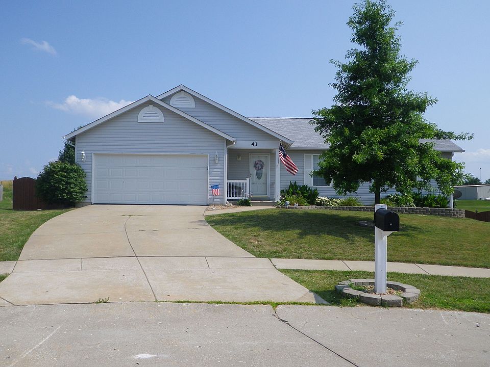 1st image of 41 Woodwind Ct