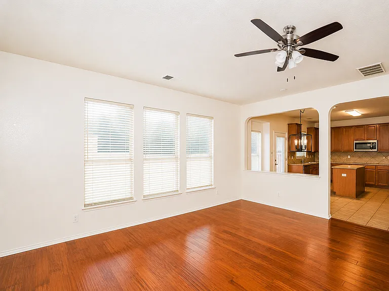 27443 Trinity Cross — Photo 4