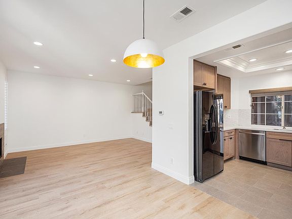 3rd image of 168 Matisse Cir #120