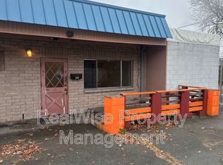 406 NE Anderson St, Grants Pass, OR 97526