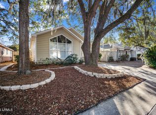 948 Oyster Cove Rd, Beaufort, SC 29902