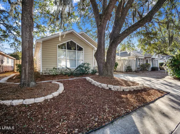 948 Oyster Cove Rd, Beaufort, SC 29902