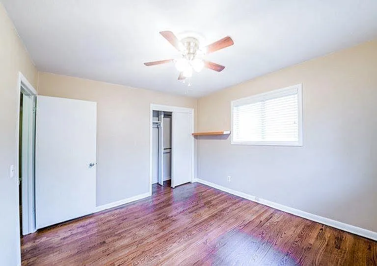 2211 W Sherwood Ave — Photo 14