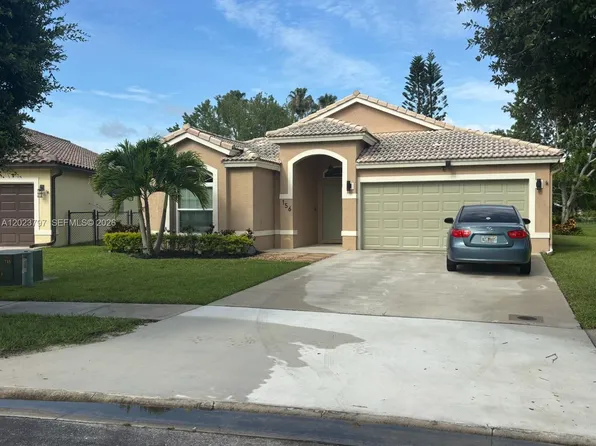 156 Preserve Dr, Royal Palm Beach, FL 33411