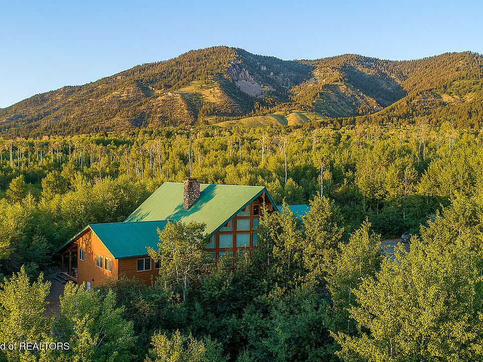 1st image of 144 Roberts Rd