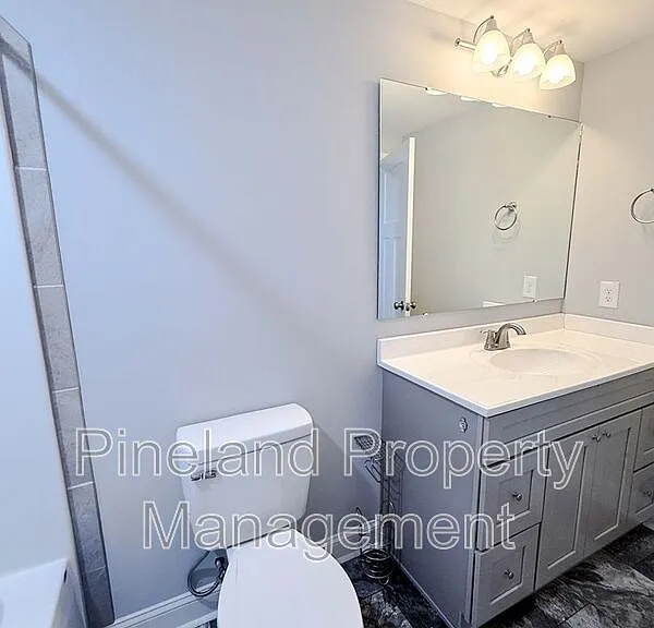 668 McKenzie Rd — Photo 16