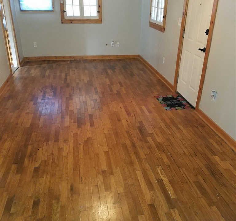 2nd image of 1271 SW Plass Ave