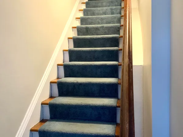 (undisclosed Address), Brunswick, ME 04011