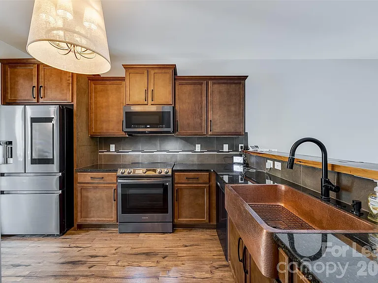 440 Battery Cir — Photo 8