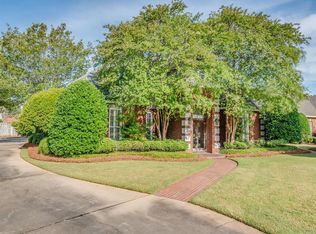 401 Towne Lake Dr, Montgomery, AL 36117