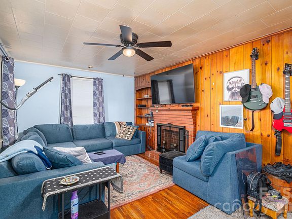 4th image of 712 N Weldon St