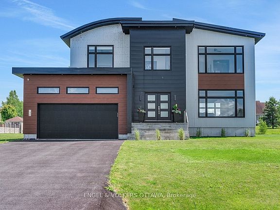 2nd image of 46 Forest Hill Rd