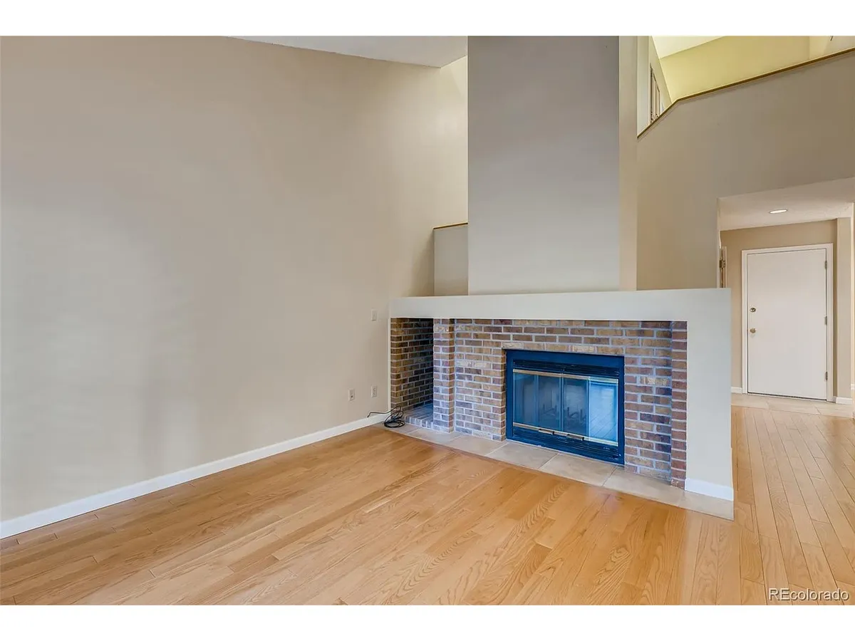 Building Photo - 9400 E Iliff Ave #302