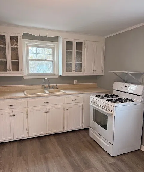 1328 Cleveland Dr — Photo 12