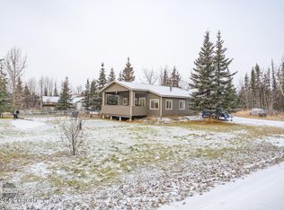 4640 S Fairweather Ln, Palmer, AK 99645