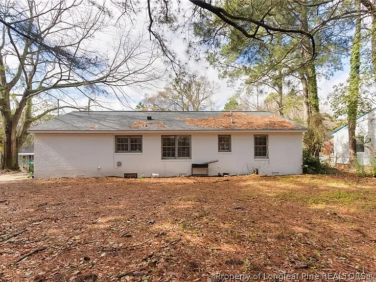 906 Prince Ave — Photo 2