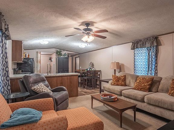 4th image of 37 Rocky Ridge Ln
