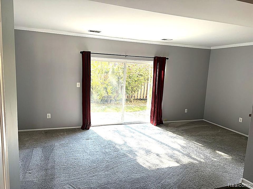 734 Kellogg St, photo 9