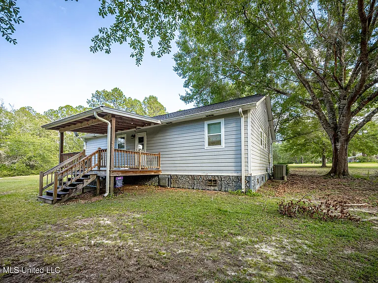 20608 Scarborough Rd — Photo 55