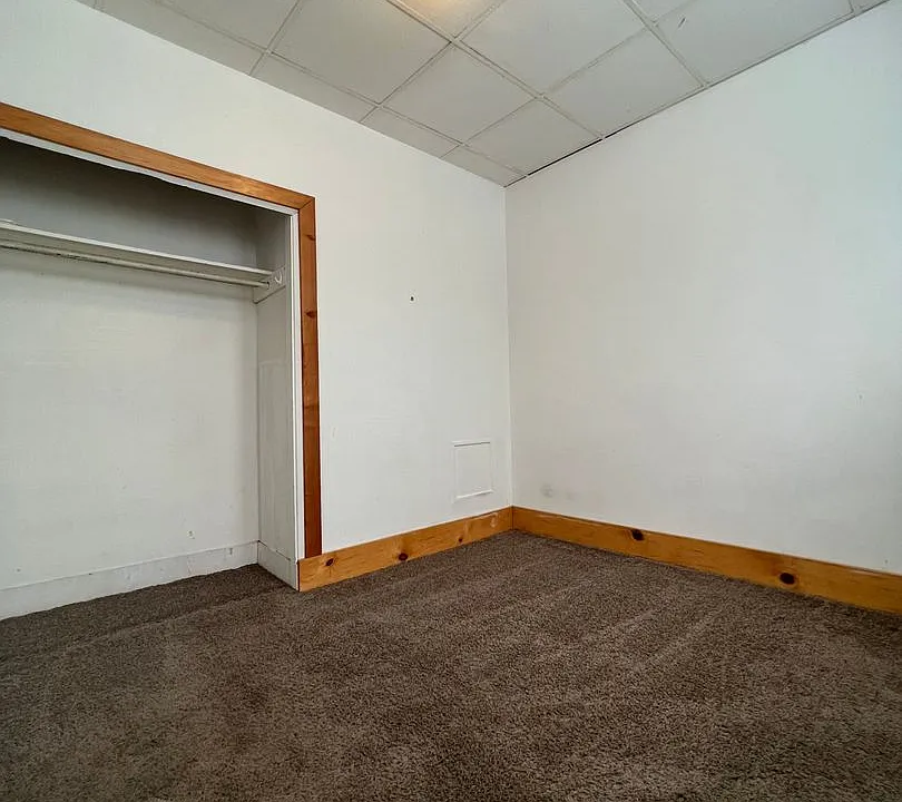 2809 South Ave