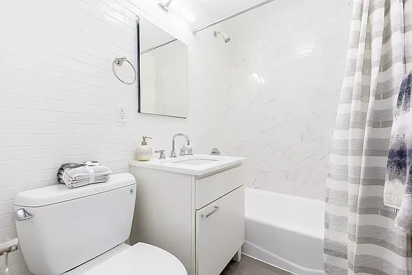 Rented by A&E Real Estate Management | media 2