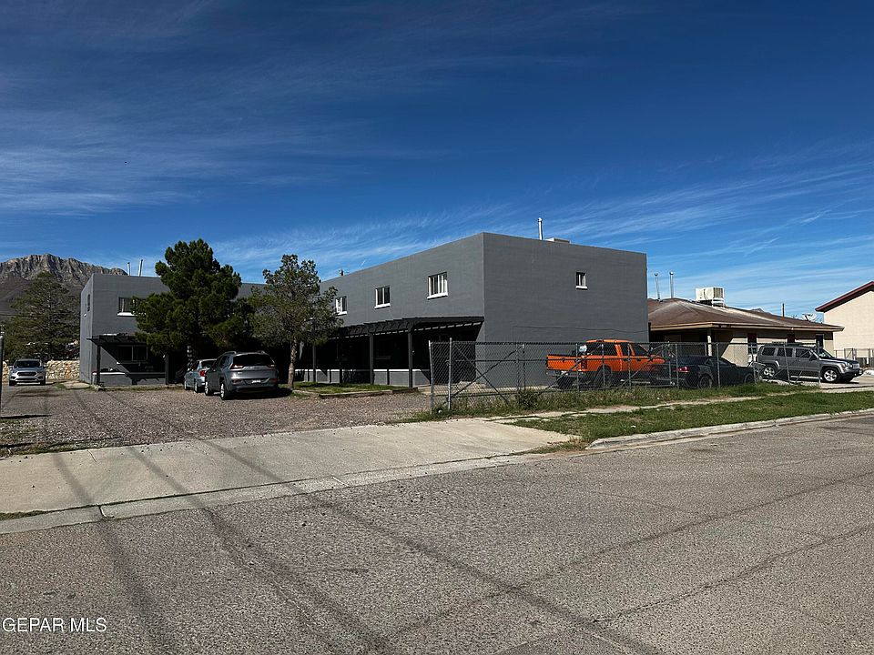 1st image of 4703 Moonlight Ave APT 4