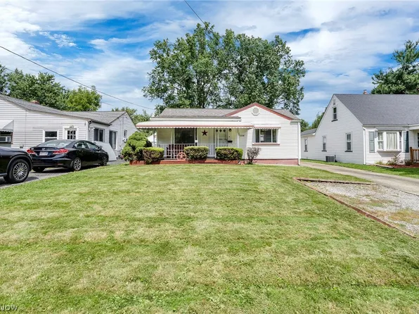 2644 Scheetz St, Youngstown, OH 44509