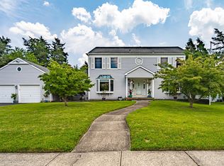 226 Jumping Brook Dr, Toms River, NJ 08755
