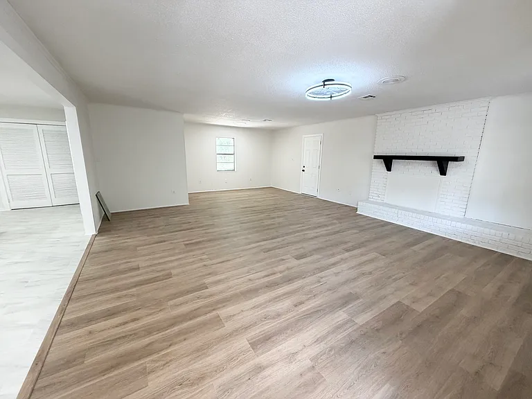 518 Placid Dr — Photo 6