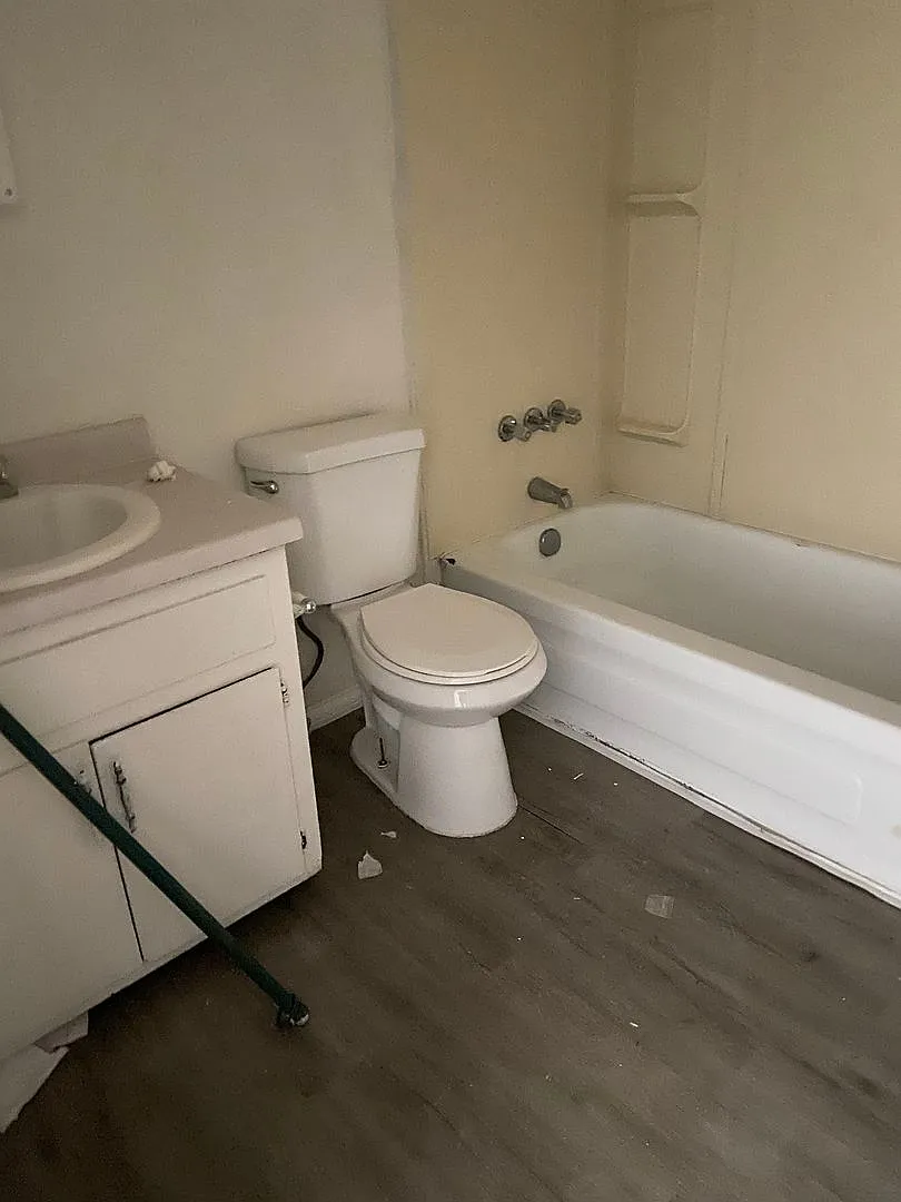 127 Tennessee SE — Photo 3