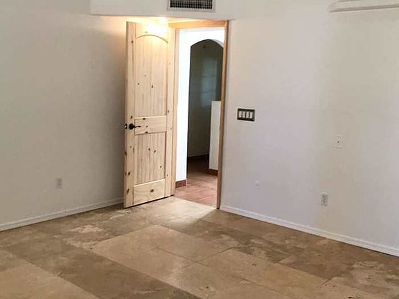 2nd image of 6202 S 121st Ave
