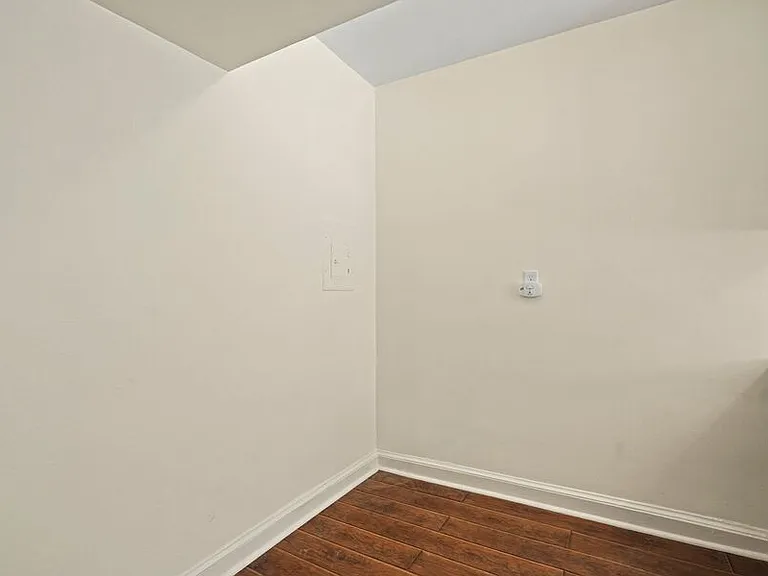 2655 41st St NW #B4 — Photo 10