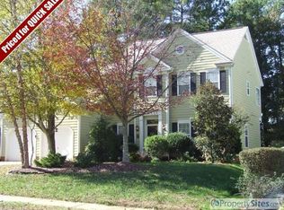 7007 Reedy Creek Rd, Charlotte, NC 28215