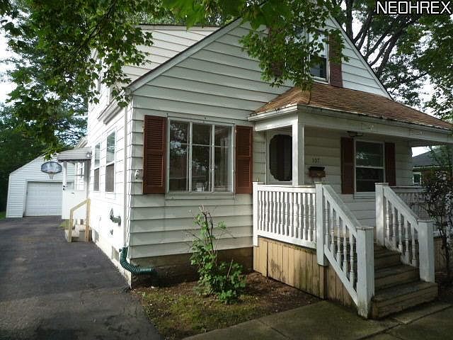 1st image of 107 Hayes Ave