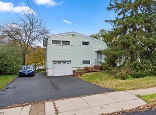 27 Richard St, Dover, NJ 07801