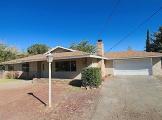 10371 Cottonwood Ave, Hesperia, CA 92345