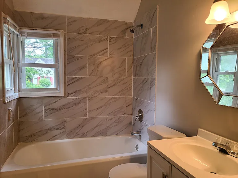 601 S Elizabeth Pl NW — Photo 8